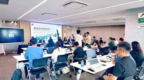 中国通信业双引擎驱动 5G规模化商用与AI加速落地引领信息电子技术服务升级